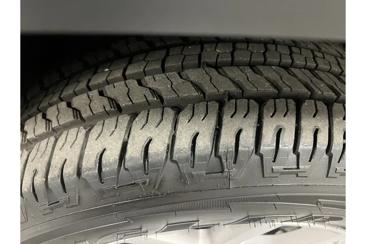 $29462 : Jeep Grand Cherokee L 2021 4 image 9