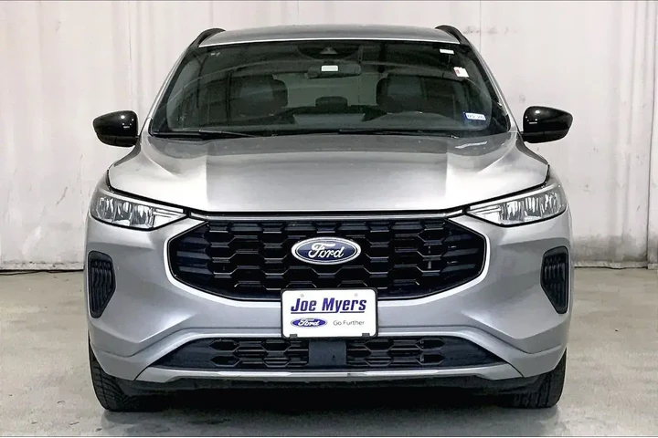 $19591 : Ford Escape 2024 ST-Line 4dr image 3