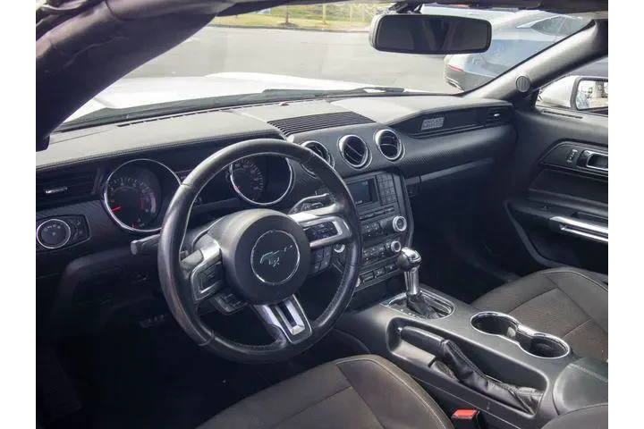 $12994 : Ford Mustang 2015 V6 2dr Con image 6