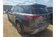 $27805 : Nissan Pathfinder 2023 SL 4d thumbnail