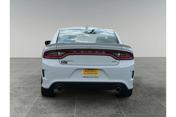 Dodge Charger 2023 GT 4dr Se image 4