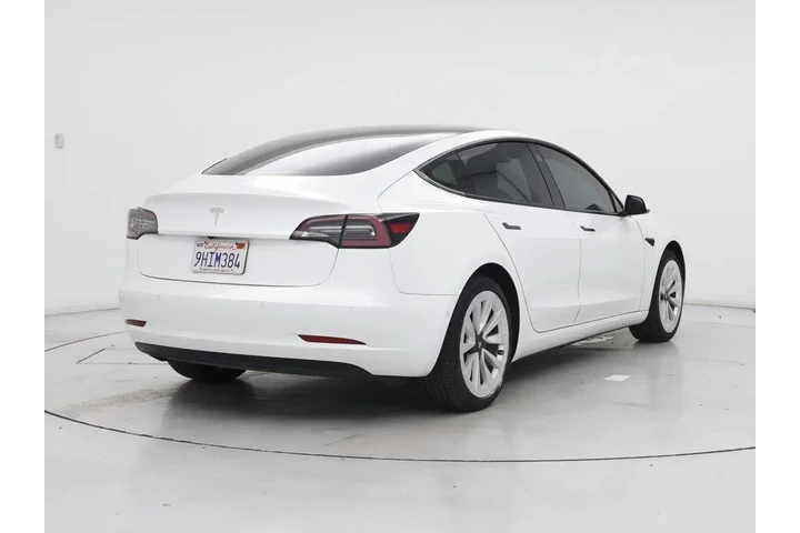$25998 : Tesla Model 3 2022 4dr Sedan image 8
