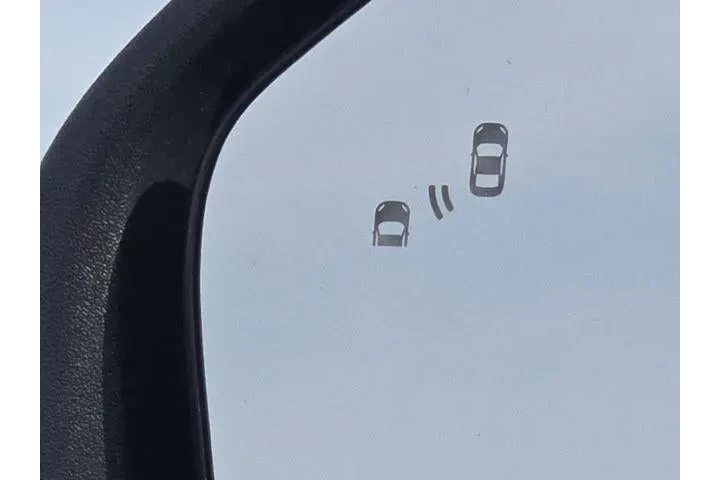 $23397 : Ford Explorer 2020 AWD Limit image 9