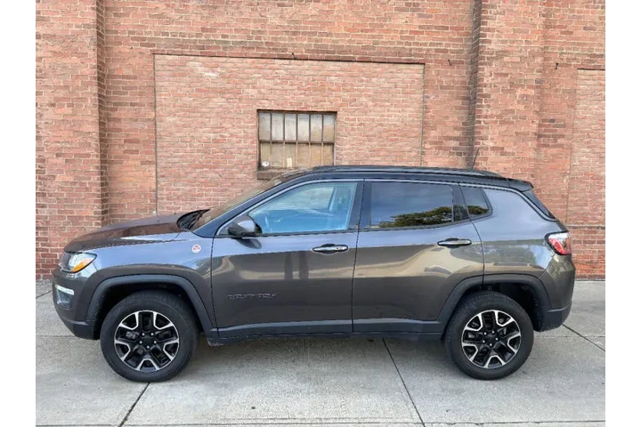 $18500 : 2020 Compass Trailhawk image 3