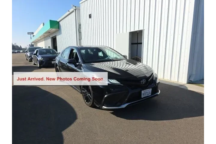 $27400 : Toyota Camry 2023 XSE 4dr Se image 1