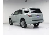 $37998 : Toyota 4Runner 2022 4x4 TRD thumbnail