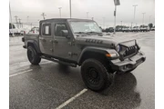 $25500 : Jeep Gladiator 2020 4x4 Spor thumbnail