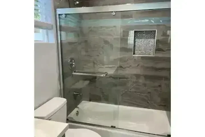 RENTO CASA DE ATRÁS📍 image 6