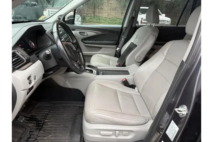 $25500 : Honda Pilot 2020 AWD EX-L 4d image 10