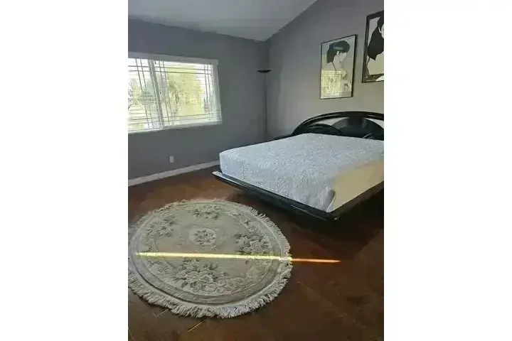 $1400 : MASTER BEDROOM CON BAÑO image 3