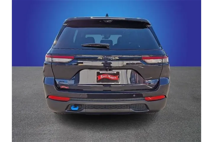 $28588 : Jeep Grand Cherokee 2022 4x4 image 6