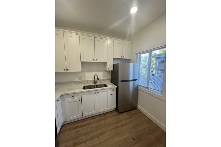 $1500 : **APARTAMENTO SINGLE** image 1