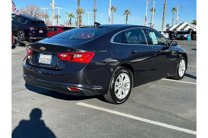 $18995 : Chevrolet Malibu 2023 LT 4dr image 7