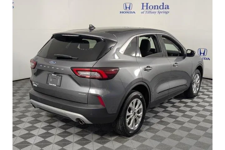 $20875 : Ford Escape 2023 AWD Active image 7