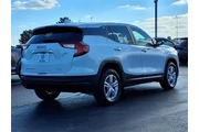 $22467 : GMC Terrain 2024 AWD SLE 4dr thumbnail