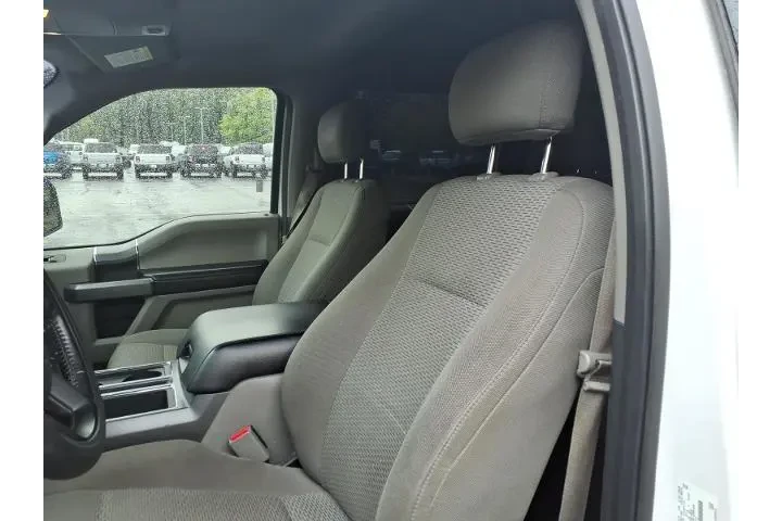 $14194 : Ford F-150 2017 4x4 XLT 4dr image 1