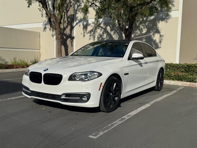 2016 BMW 5-Series 535i image 2