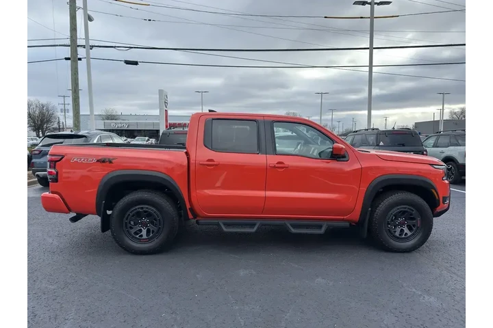 $39986 : Nissan Frontier 2025 4x4 PRO image 8