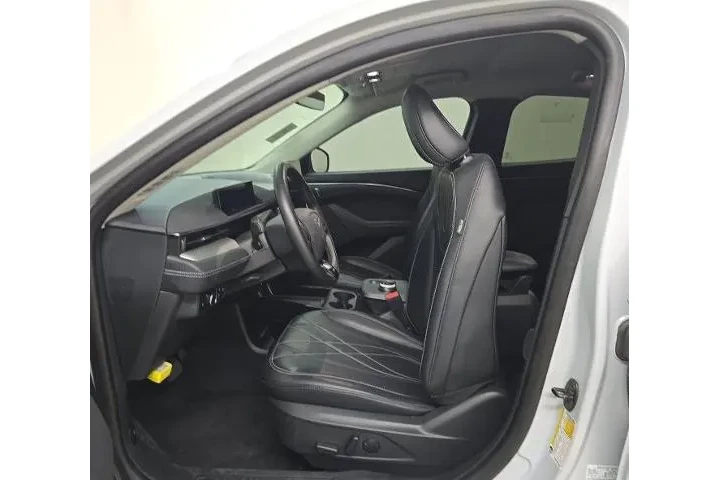 $33455 : Ford Mustang Mach-E 2023 Sel image 4