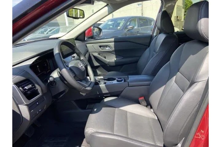 $29487 : Nissan Rogue 2025 AWD SL 4dr image 6