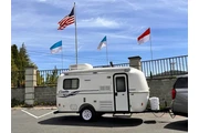 2010 Casita Spirit Deluxe 17ft thumbnail