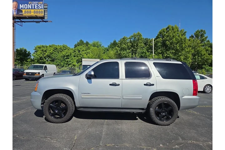 $12995 : 2013 GMC Yukon SLT 2WD image 2