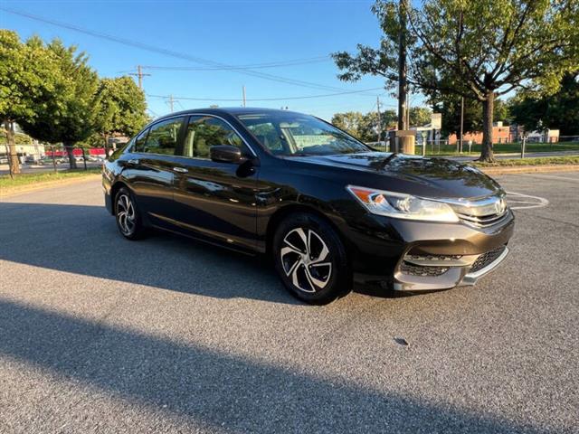 $10900 : 2016 Accord LX image 5