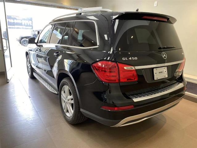 $23999 : Used 2013 GL-Class 4MATIC 4dr image 10