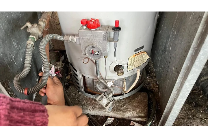 Plumbing a cualquier hora. image 2
