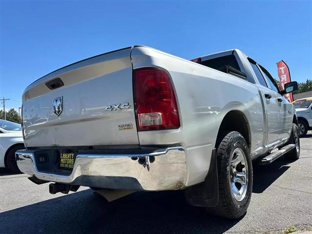 $8650 : 2010 DODGE RAM 1500 QUAD CAB image 4