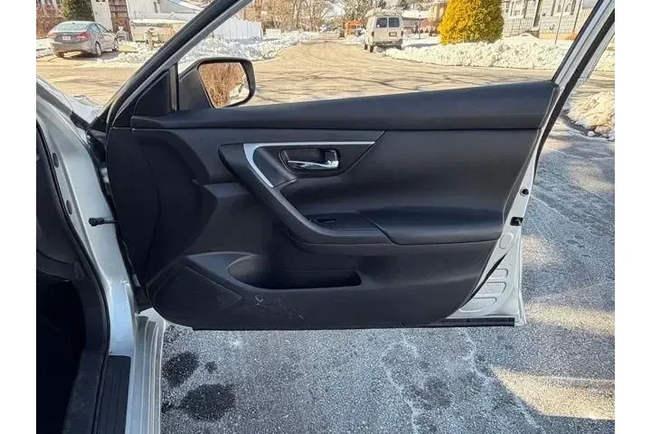 $14995 : Nissan Altima 2016 2.5 S 4dr image 9