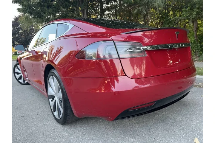 $26995 : 2020 Model S Performance image 8