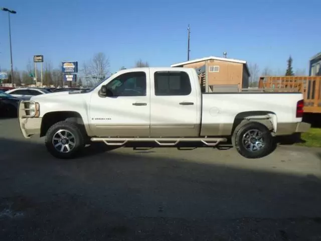 $22995 : 2009 Silverado 2500HD LT image 5