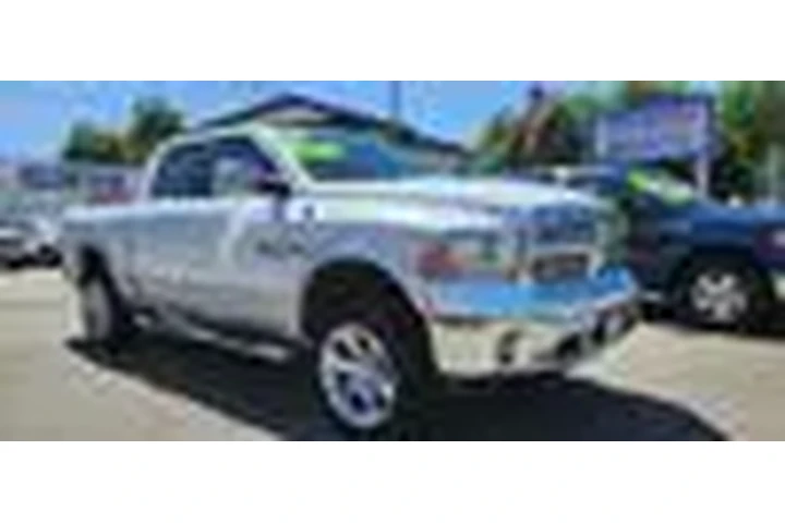 $17995 : 2015 1500 image 3