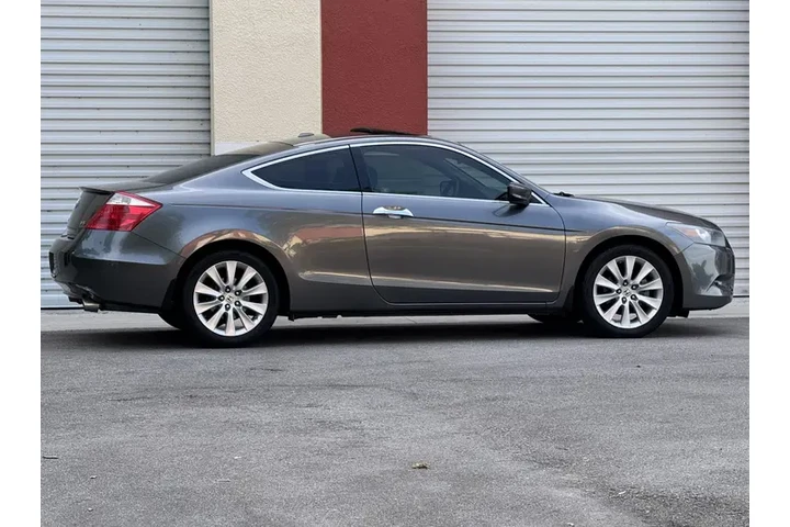$3500 : 2008 Honda Accord Coupe V6 image 7