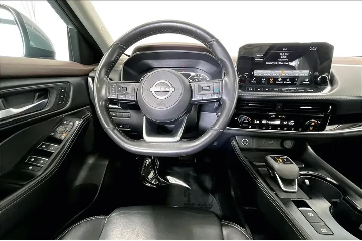 $19991 : Nissan Rogue 2023 AWD SL 4dr image 4