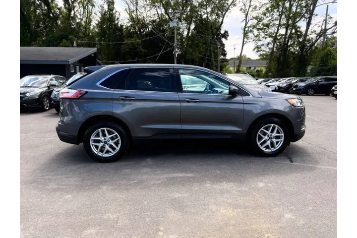 $15995 : 2021 Edge SEL image 8