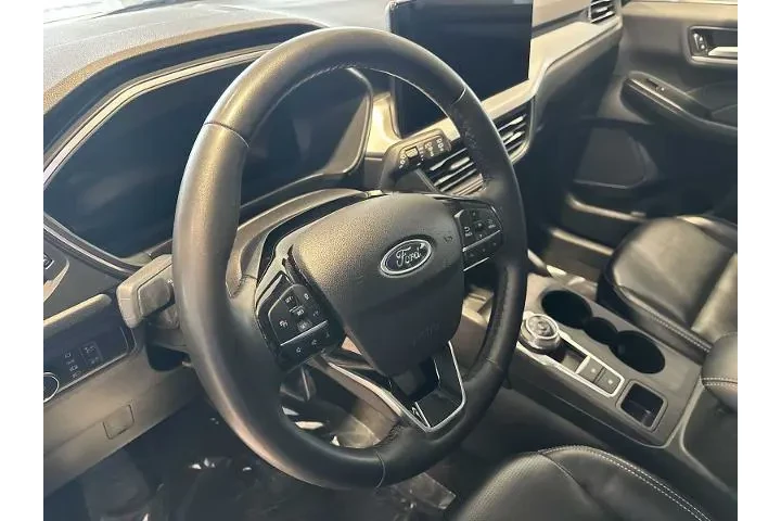 $25957 : Ford Escape 2024 AWD Platinu image 9