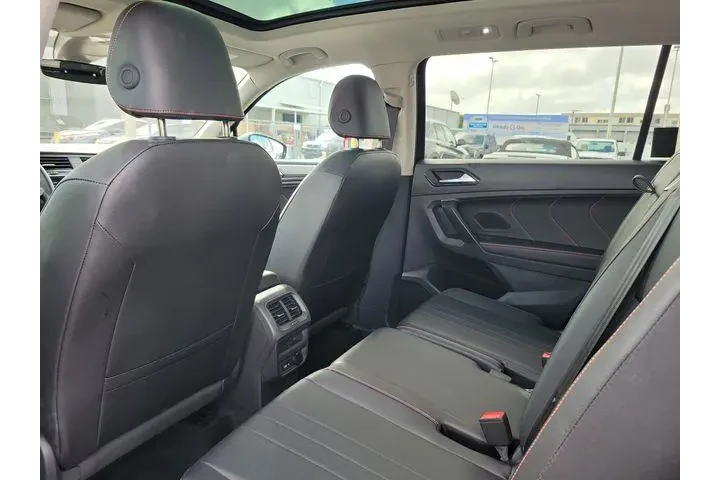 $20990 : Volkswagen Tiguan 2024 Wolfs image 5