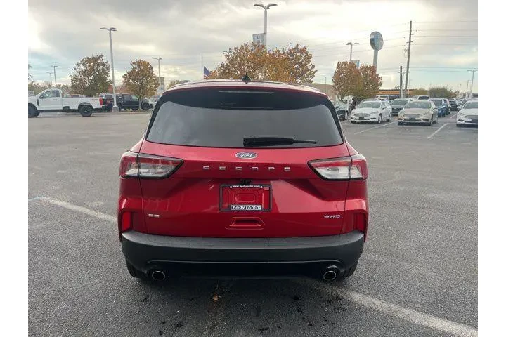 $21760 : Ford Escape 2022 AWD SE 4dr image 7