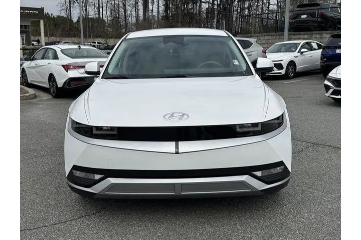 $18814 : Hyundai IONIQ 5 2022 SE 4dr image 2