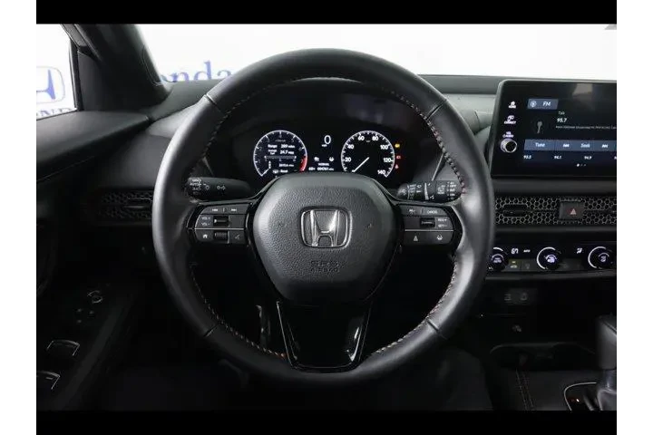 $30875 : Honda HR-V 2026 AWD Sport 4d image 10