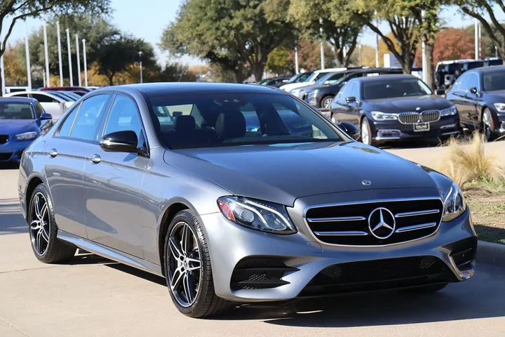 $27998 : 2019 E 450 4MATIC Sedan image 3