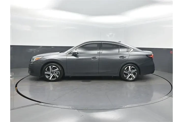 $26495 : Subaru Legacy 2022 AWD Touri image 2