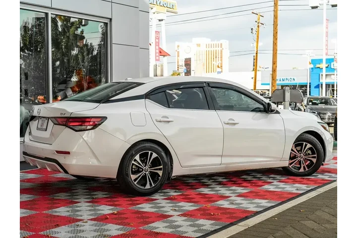 $15788 : Nissan Sentra 2021 SV 4dr Se image 2
