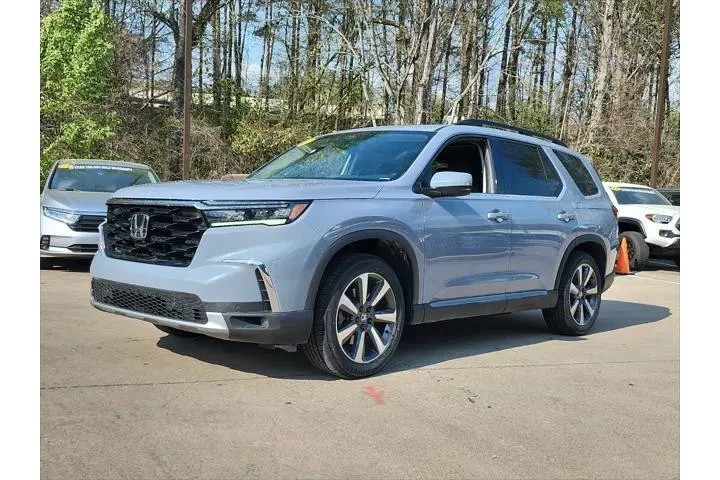 $37703 : Honda Pilot 2023 Touring 4dr image 1