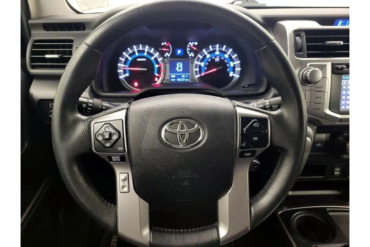 $27998 : Toyota 4Runner 2017 4x2 SR5 image 10