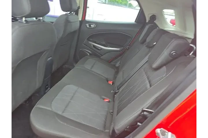 $13398 : Ford EcoSport 2020 AWD SE 4d image 2