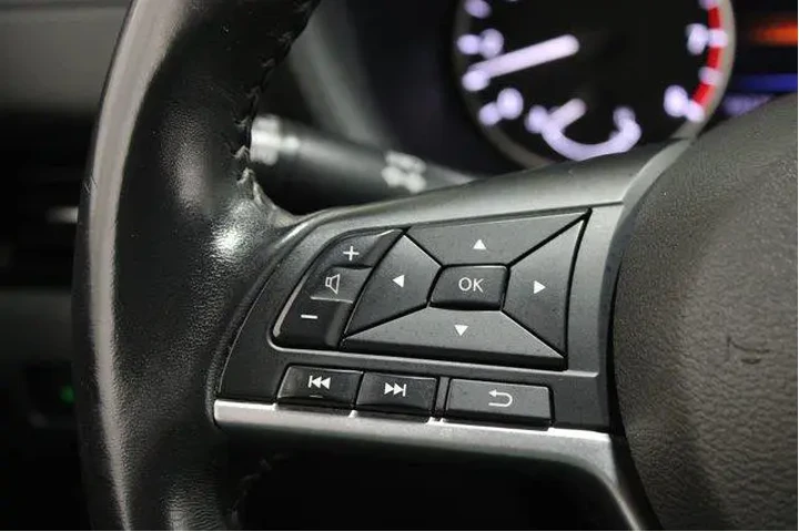 $17910 : Nissan Sentra 2021 SV 4dr Se image 8