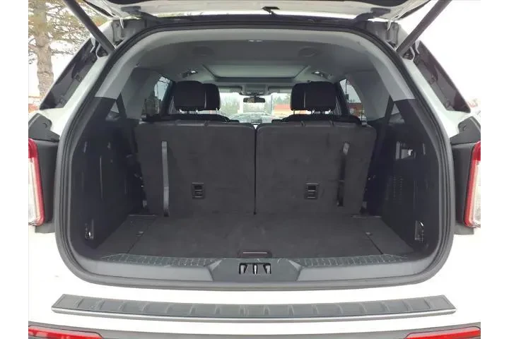 $29580 : Ford Explorer 2022 AWD XLT 4 image 10